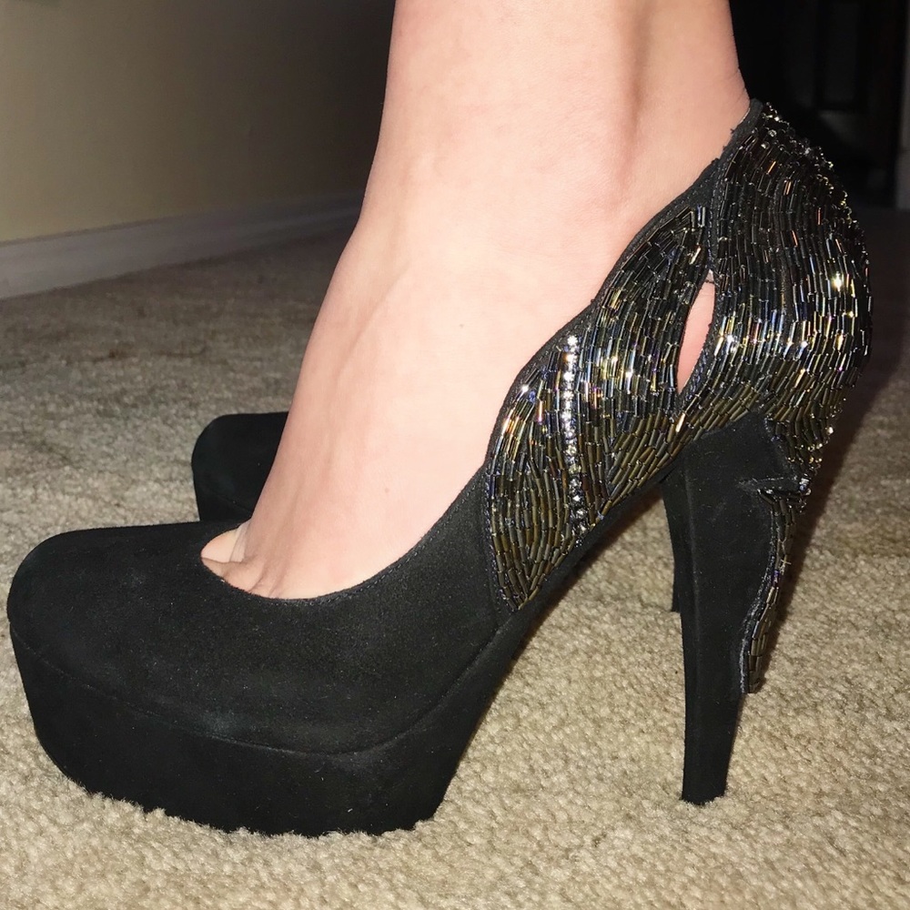 ENZO ANGIOLINI pumps 😮😍